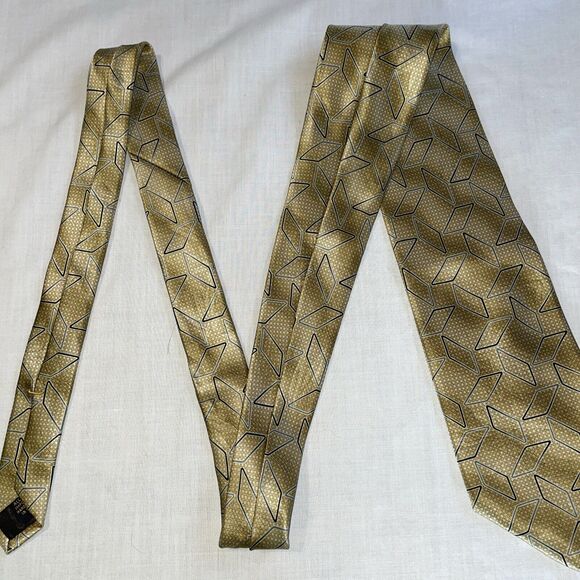 XMI Dress Tie Mens Size 56" Gold 100% Silk Designer U.S.A. - Picture 4 of 12